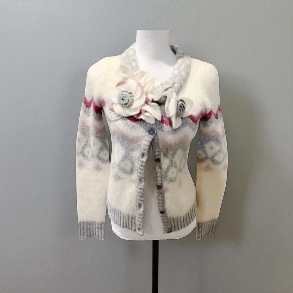 anthropologie woman cardigan xs